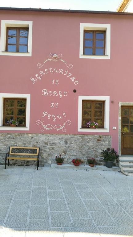 הוילה Bolano Il Borgo Di Pegui מראה חיצוני תמונה